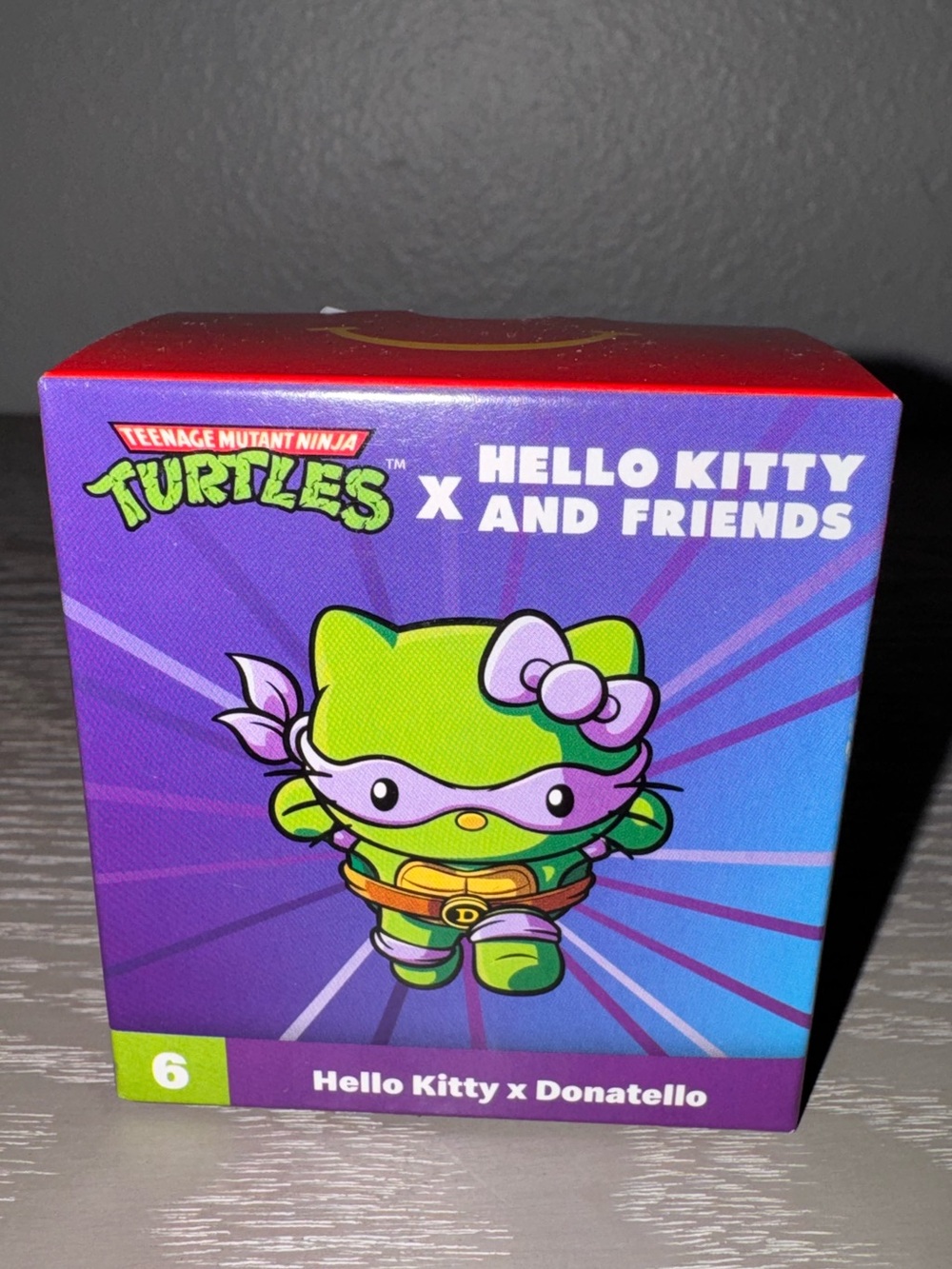 McDonald's: Ninja Turtles x
Hello Kitty and Friends - Hello Kitty x Donatello #6